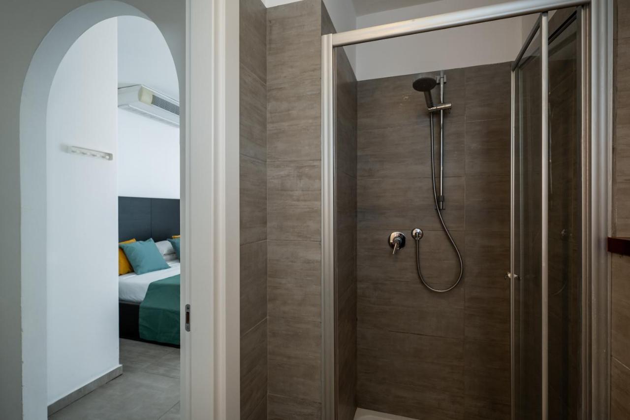 Hotel Continental เซนีกัลเลีย ภายนอก รูปภาพ